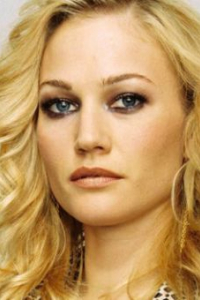 Сара Уайнтер