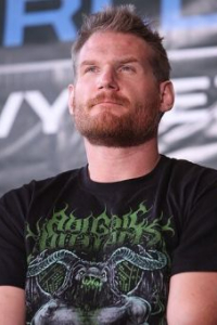 Джош Барнетт