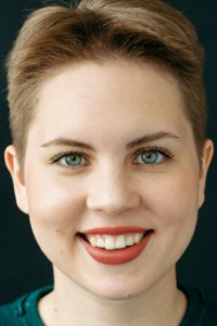 Тася Лапшина