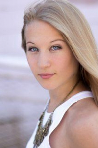 Аманда Додсон