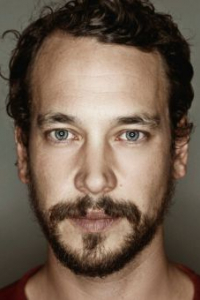 Джонатан Кузини