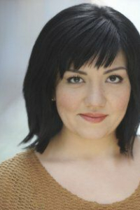 Анна Судзуки