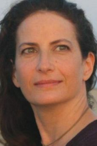 Лаура Белси