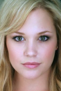 Натали Марстон