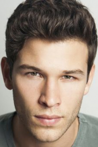 Джеси Маккинни