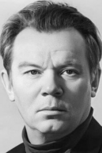 Евгений Шутов