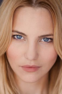 Лаура Флэннери