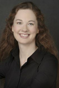 Корнелия Мур