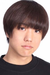 Такуто Ёсинага