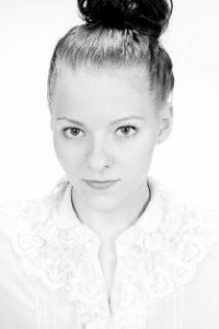 Угла Хёйксдоуттир