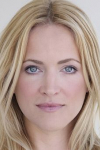 Лори Хёринг