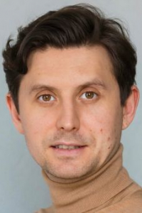 Максим Карлышев