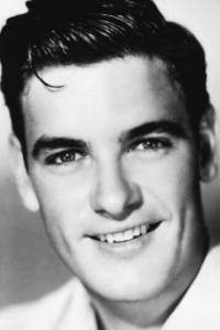 Джеймс Бест