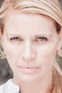 Элизабет Брюк