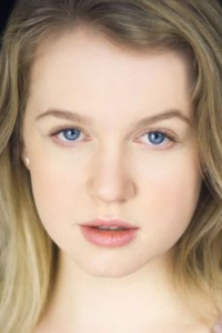 Роан Кертис