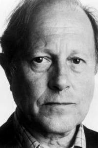 Николас Роуг