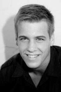 Дэниэл Нидс