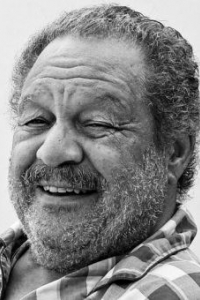 Эндрю Страуд