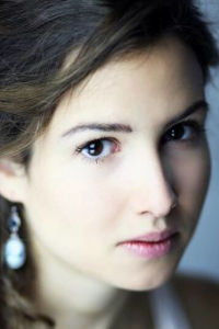 Пирошка Мога