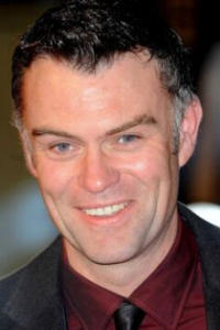 Джулиан Льюис Джонс