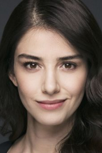 Озге Гюрель