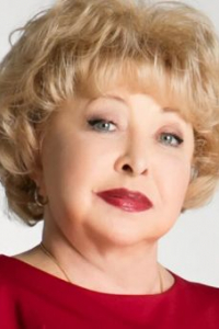 Анна Фроловцева