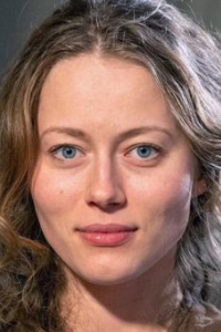 Хенесси Шмидт