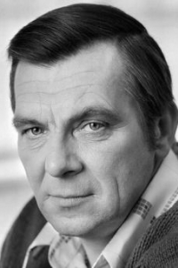 Эдуард Павулс