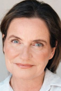 Леонор Силвейра