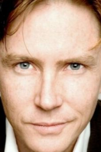 Джулиан Кэйси