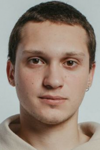 Игорь Иванов