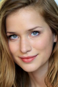 Элизабет Лэил