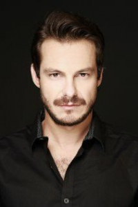 Хосе Касасус