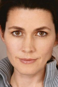 Арабелла Хольцбог