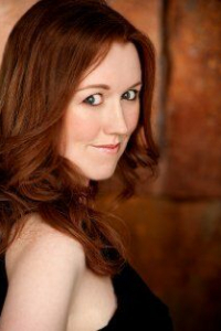 Аманда Конлон