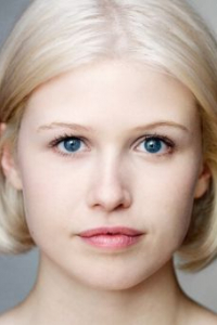 Роуз Рейнольдс