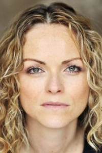 Анна-Луиза Плауман