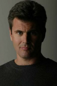 Алек Гиллис