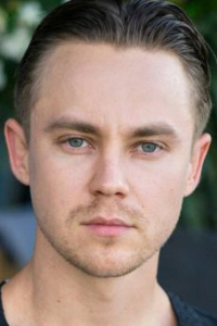 Артём Пивоваров