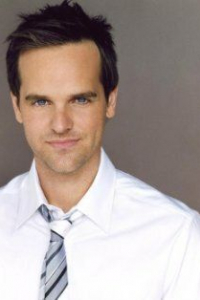 Джастин Росс Мартин