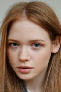 Вероника Юрасова