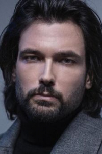 Волкан Кескин