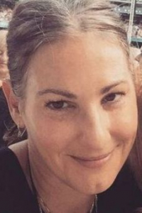 Тара Николь Вейр