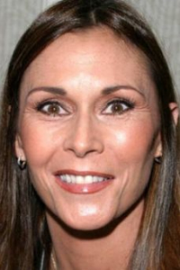 Кейт Джексон