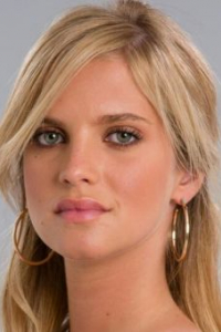 Жулия Палья