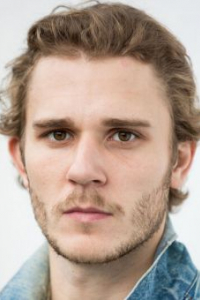 Арон фон Андриан