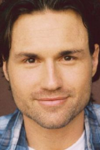 Маршалл Кук