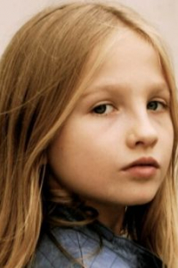 Айна Планас