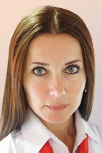 Елена Тепляшина