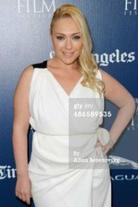 Джулия Намани